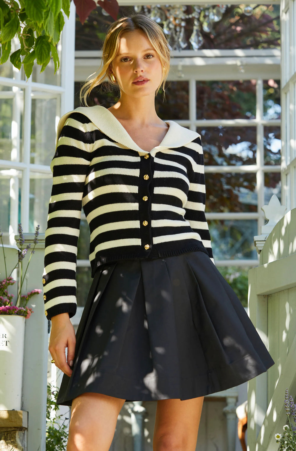 Stripe cream black